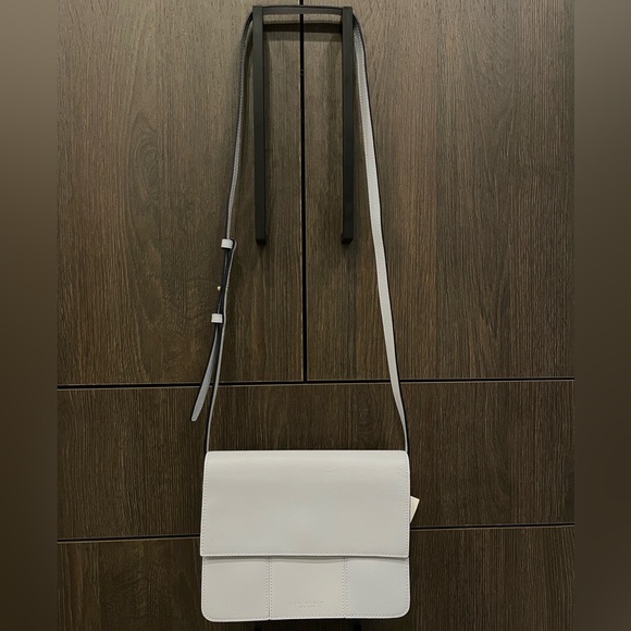 Tory Burch Crossbody NWT - Picture 2 of 3